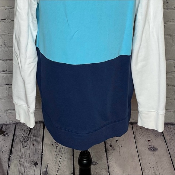 Lilly Pulitzer Luxletic Beach Comber Pullover Low Tide Navy Color Block Medium - Picture 10 of 16